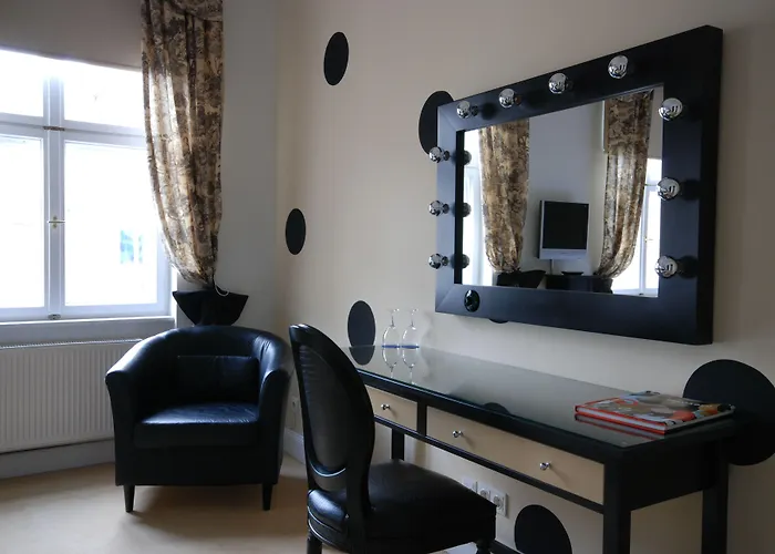 Arte Luise - Self-check In 3*