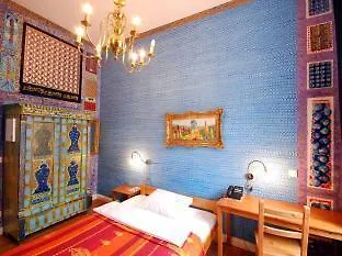 Arte Luise - Self-check In Отель 3*