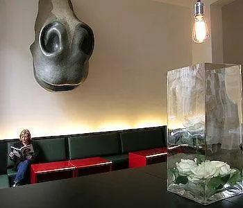 Arte Luise - Self-check In Отель