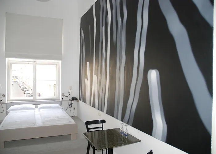 Arte Luise - Self-check In 3*