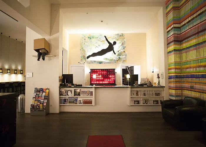 Arte Luise - Self-check In 3*